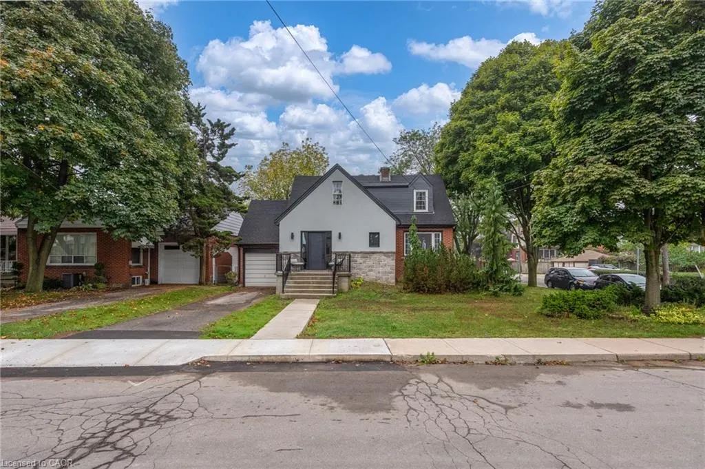 68 Mountain Park Avenue