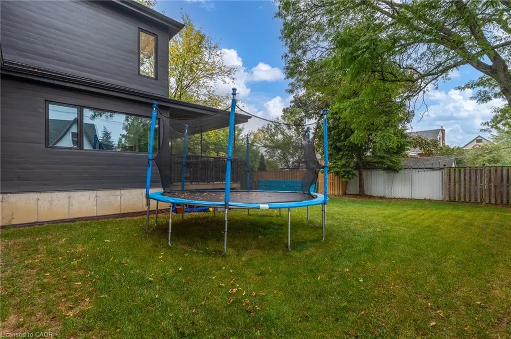 68 Mountain Park Avenue