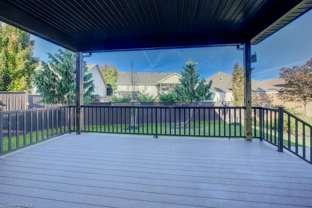 6379 Christopher Crescent