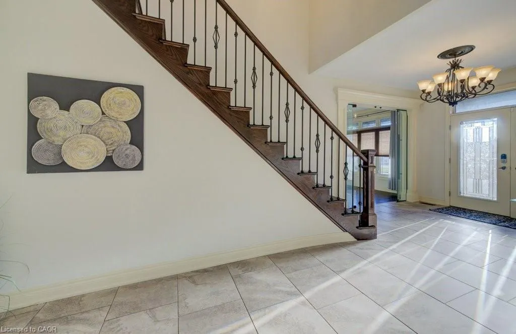 6379 Christopher Crescent