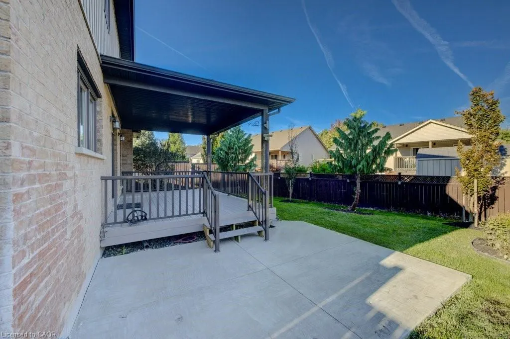6379 Christopher Crescent