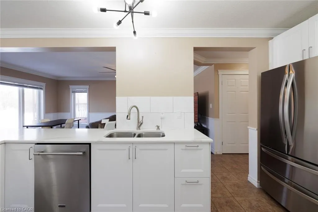 31 Broadoaks Drive