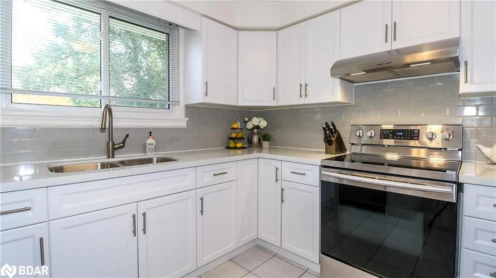 752 Silcote Road