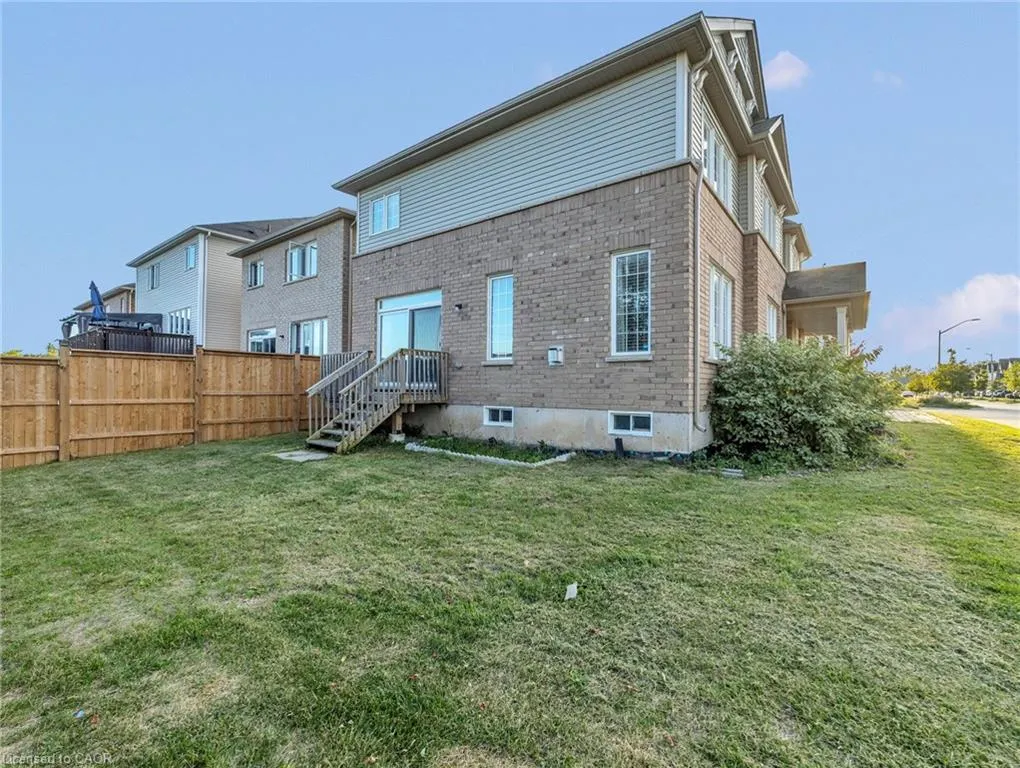 274 Esther Crescent