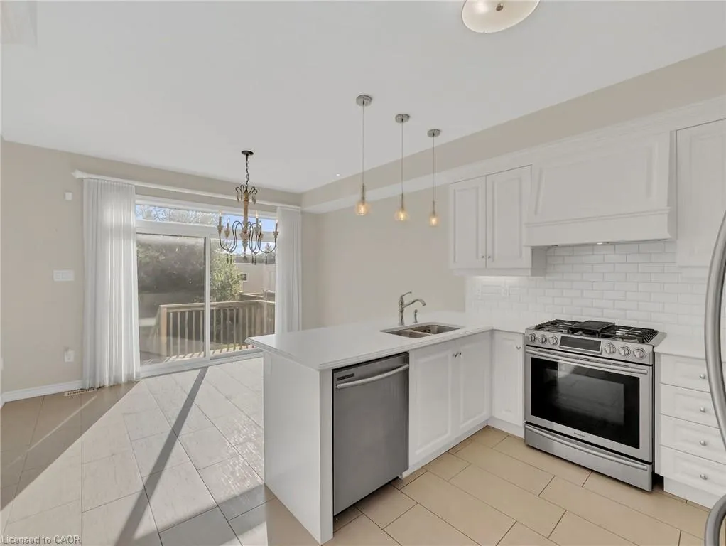 274 Esther Crescent