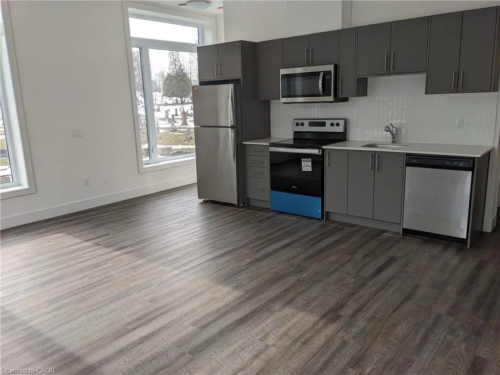 107 Roger Street, ##102