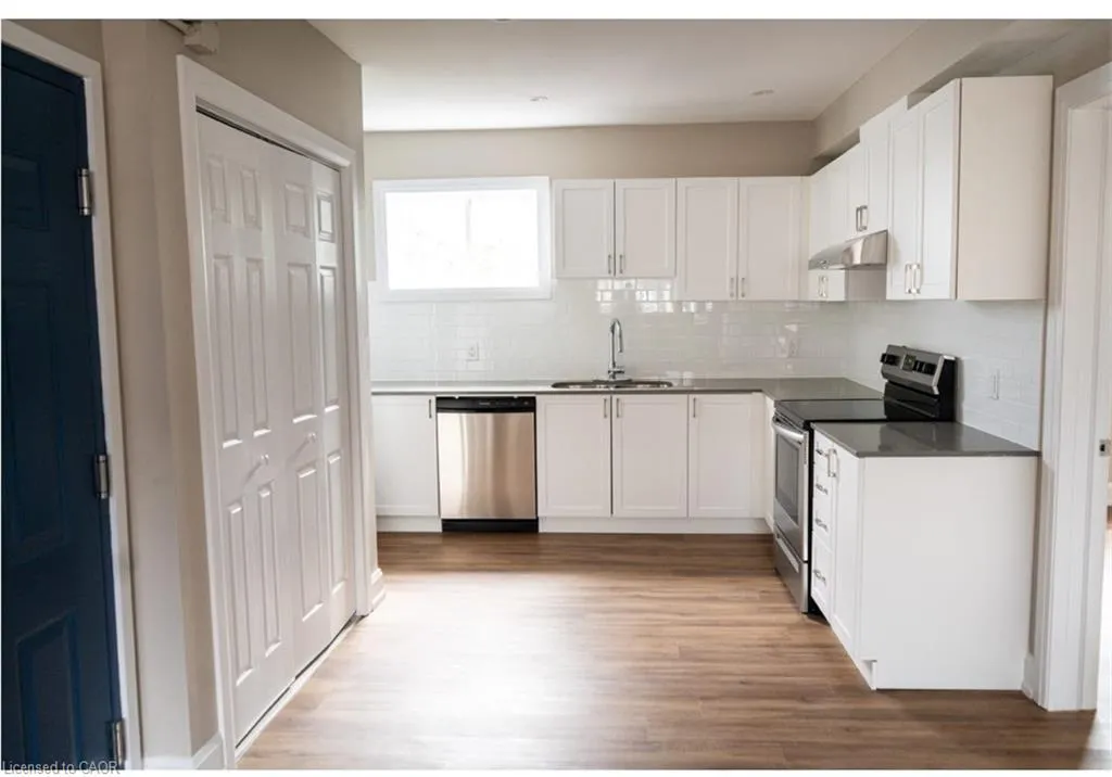 540 King Street E, #D4
