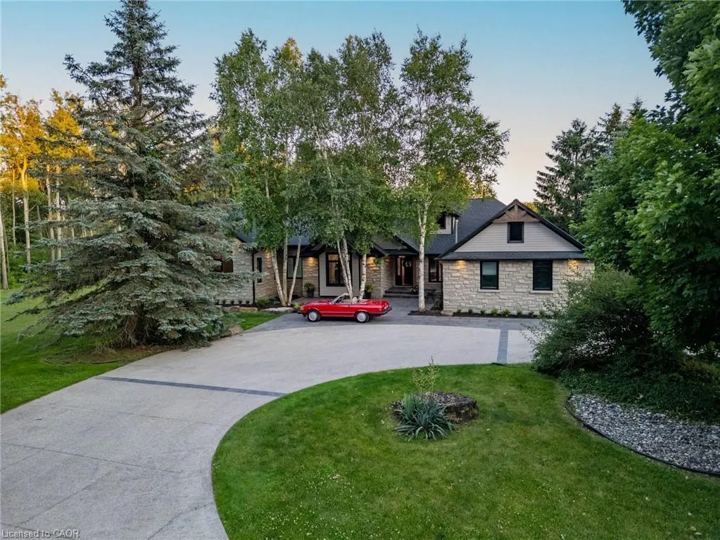 102 Concession 11 E