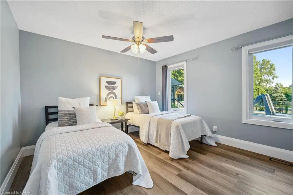 102 Concession 11 E