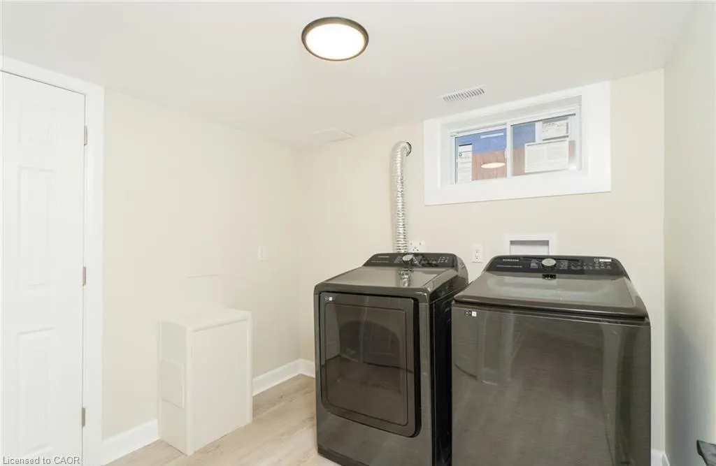 136 Grand Street, #Lower