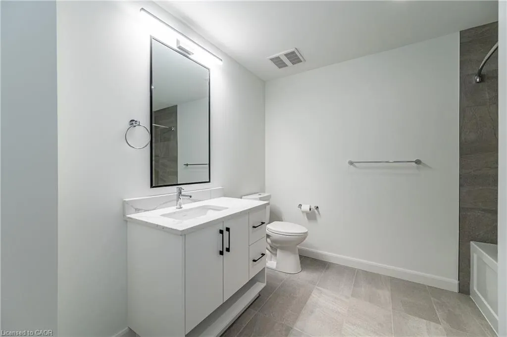 741 King Street W, #505