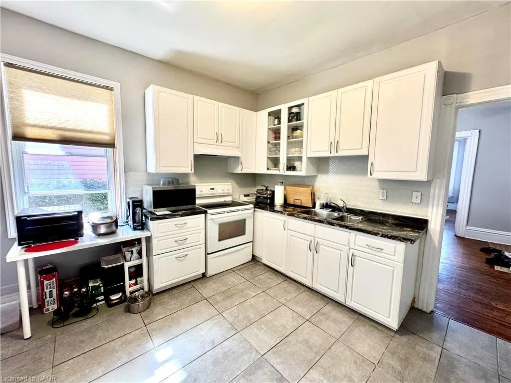108 Birch Avenue, #1