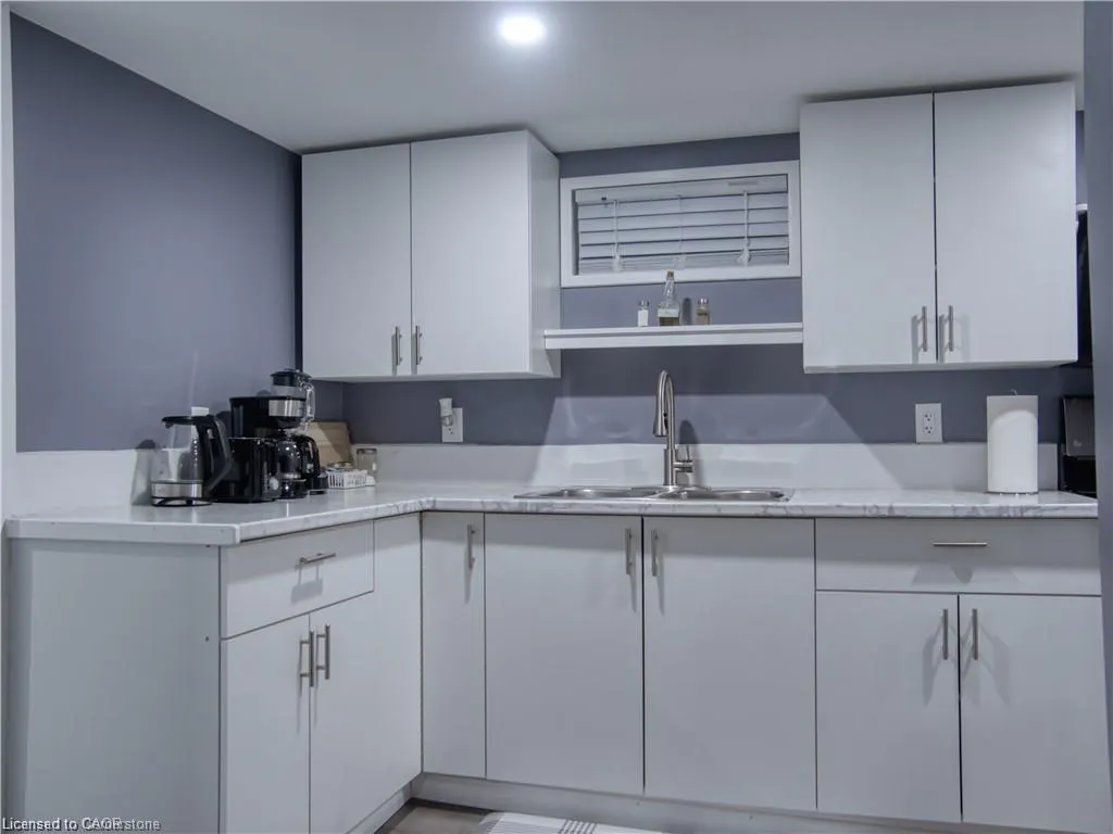 651 Upper Ottawa Street, #Lower