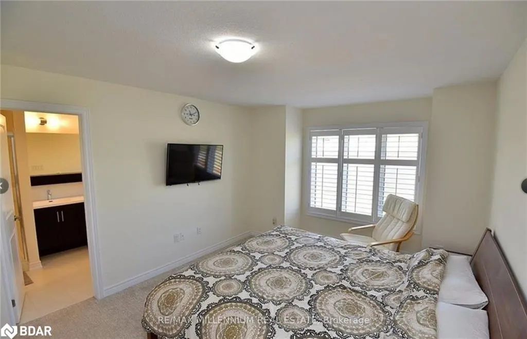 29 Hibiscus Lane