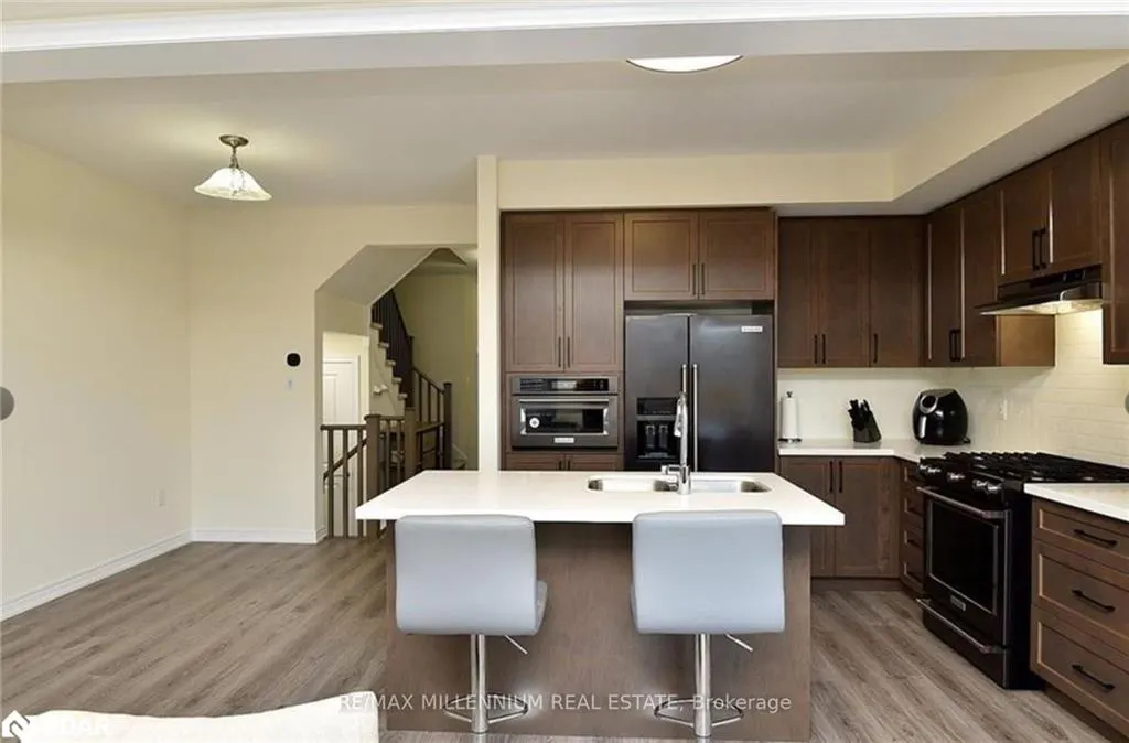 29 Hibiscus Lane