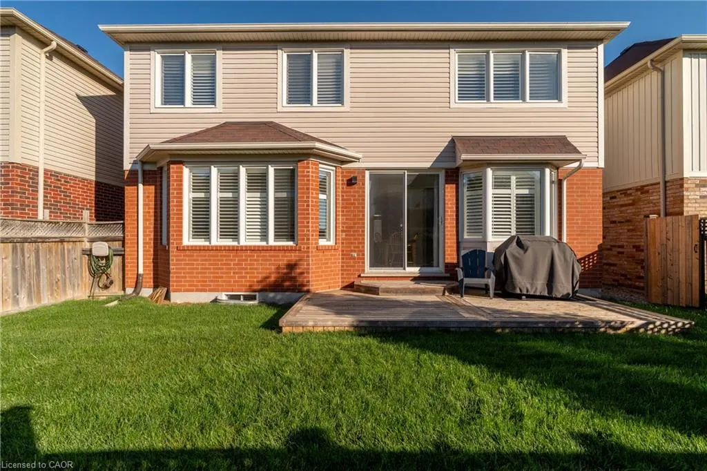 36 Beattie Crescent