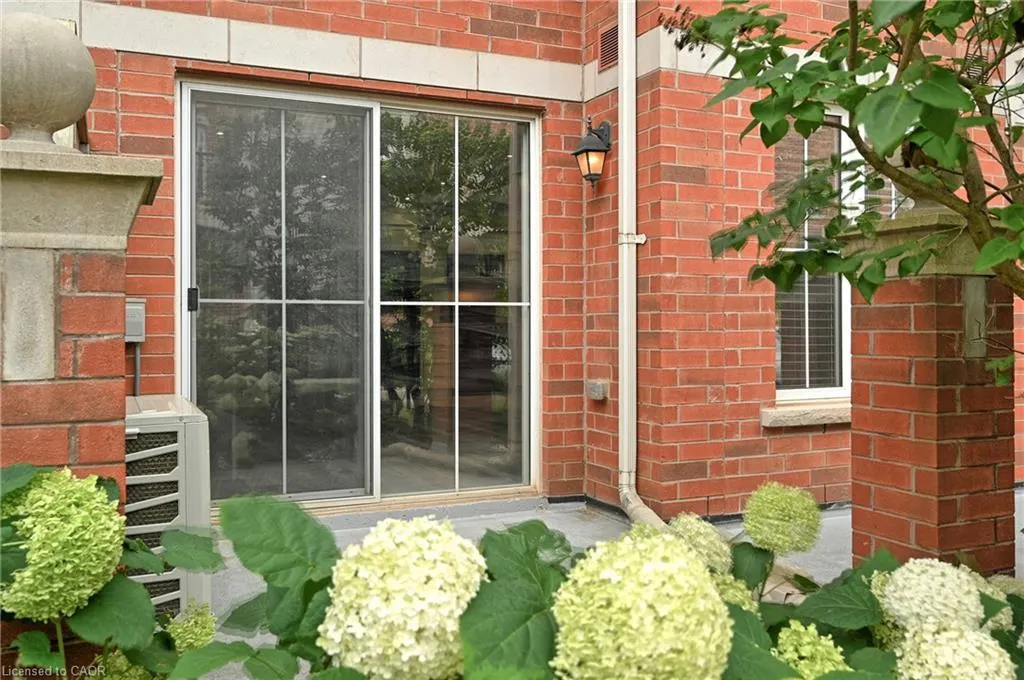 43 Hays Boulevard, #2