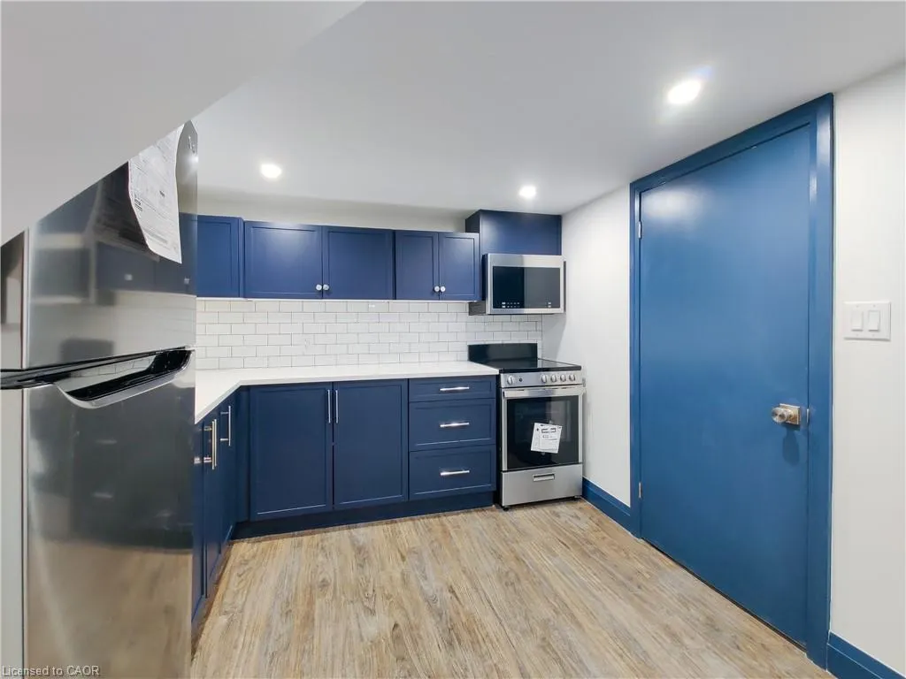 134 Ontario Avenue, #3
