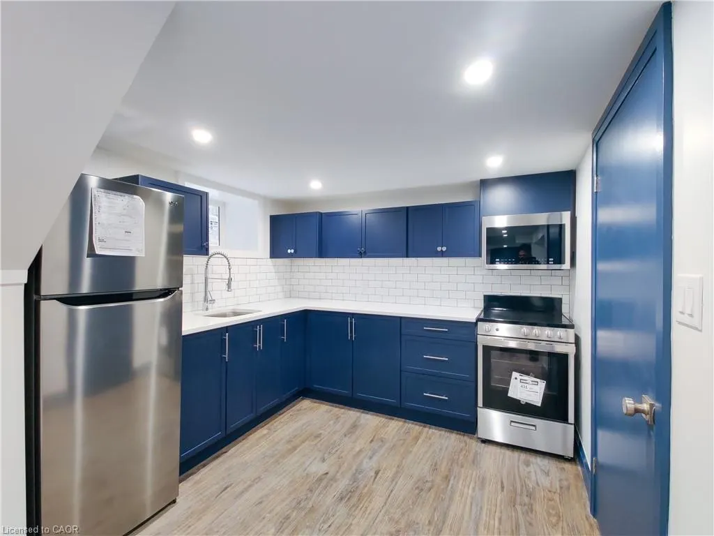 134 Ontario Avenue, #3