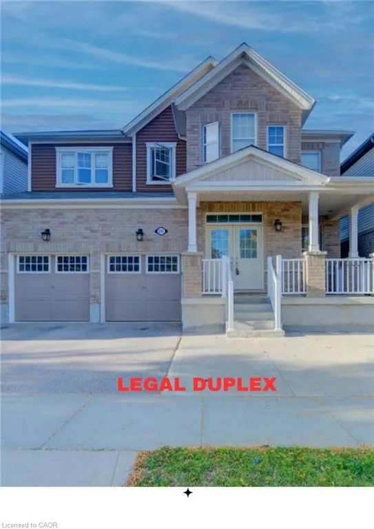231 Grovehill Crescent