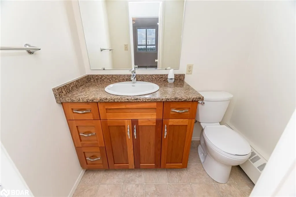 225 Harvard Place, #804