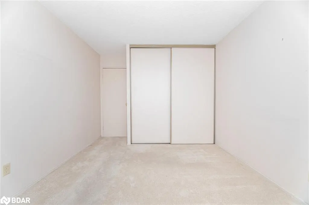 225 Harvard Place, #804