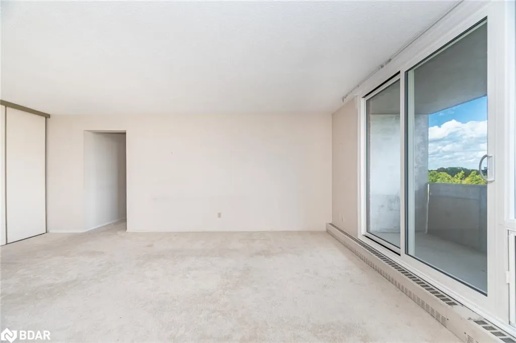 225 Harvard Place, #804