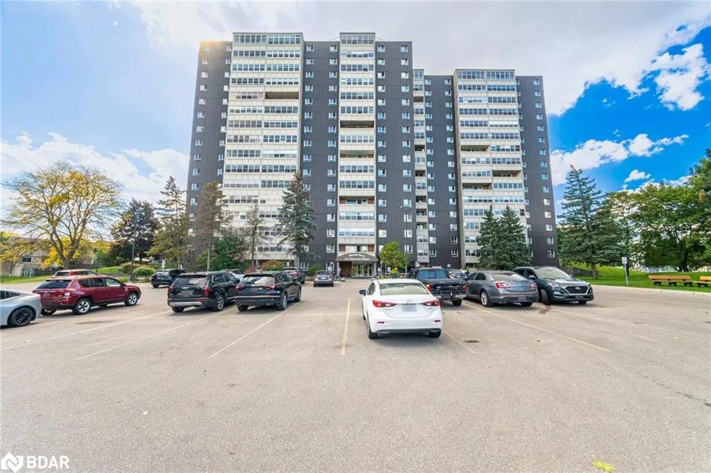 225 Harvard Place, #804