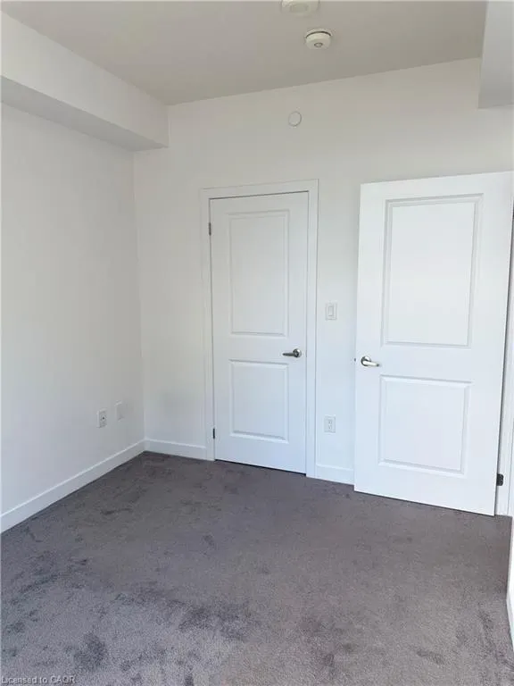 450 Dundas Street E, #326