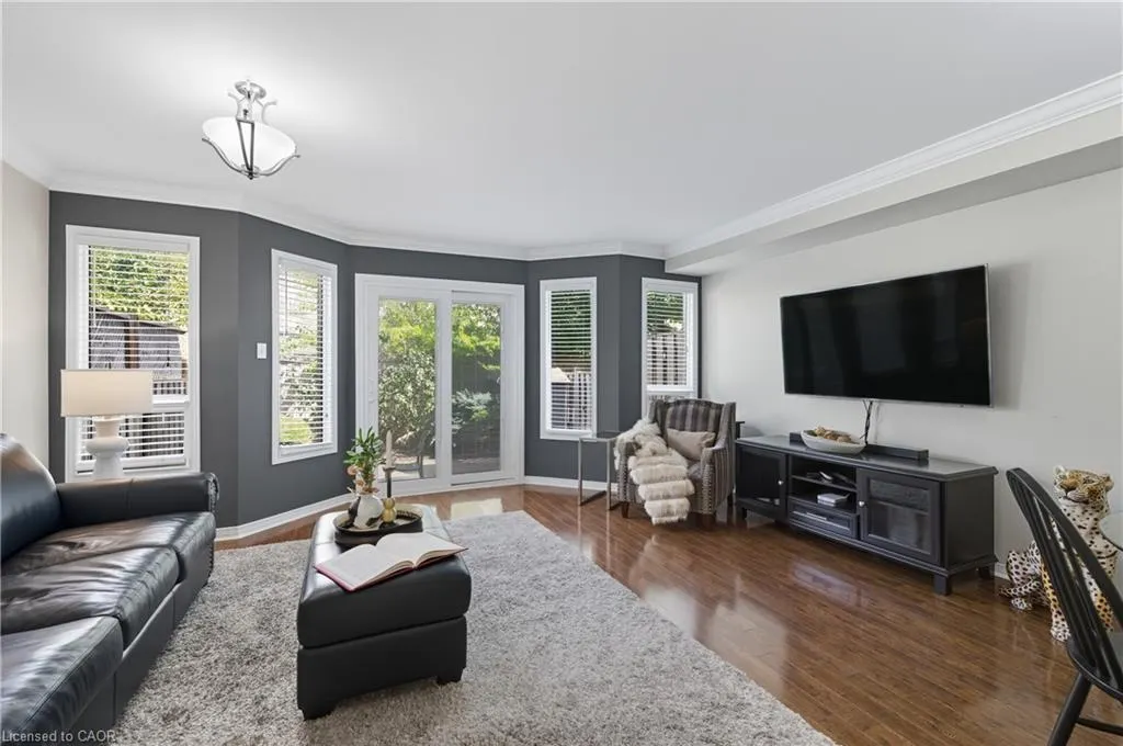 5555 Prince William Drive, #8