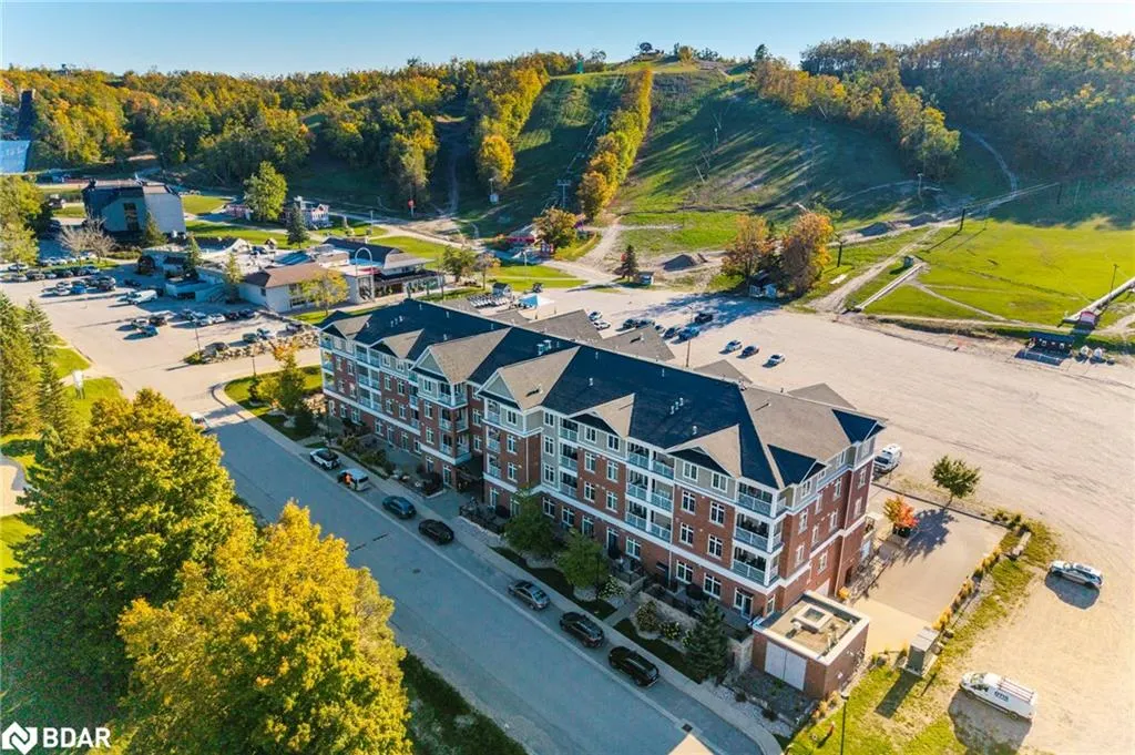 40 Horseshoe Boulevard Boulevard, #207