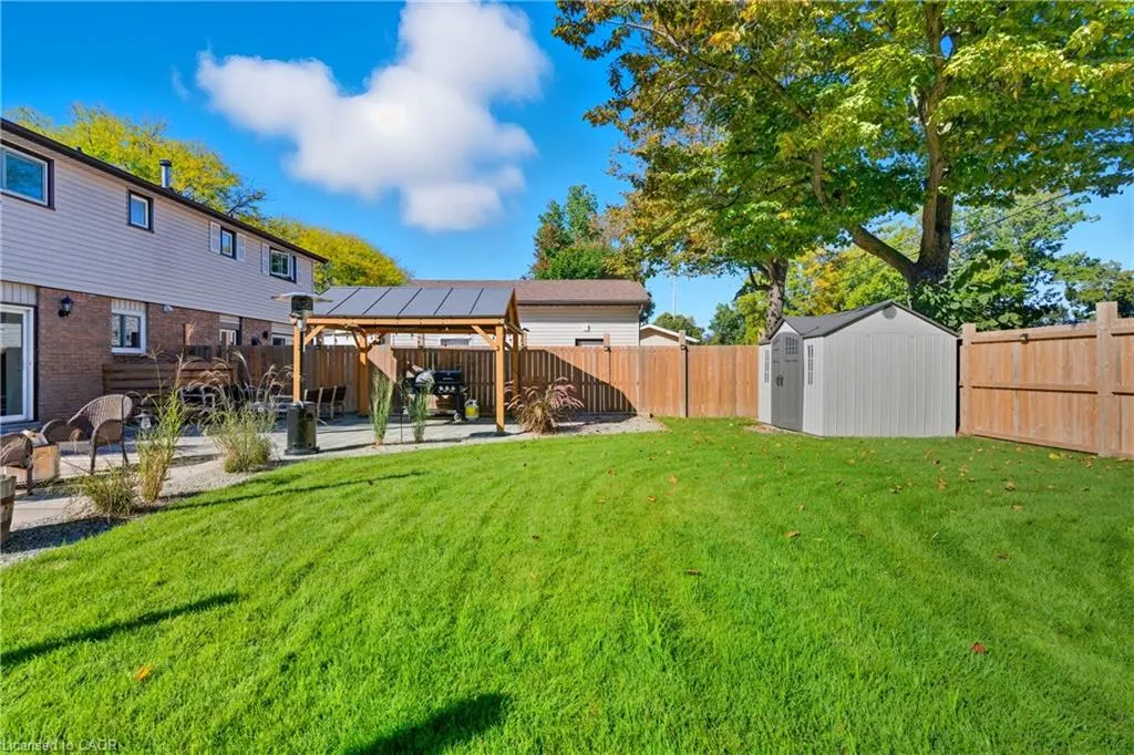 23 Glengrove Avenue