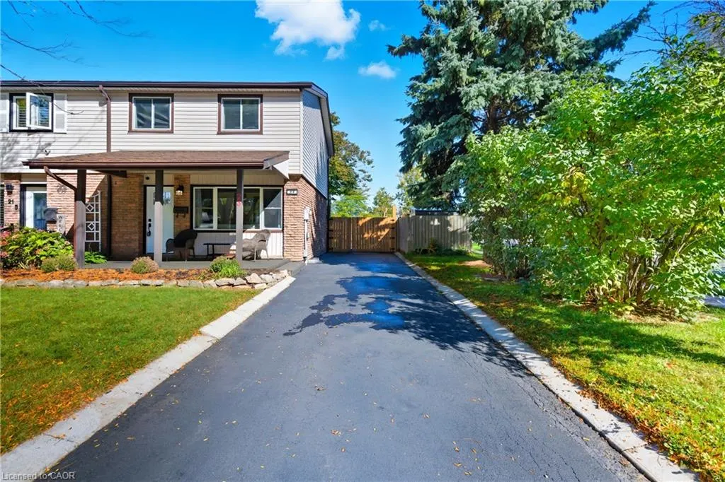 23 Glengrove Avenue