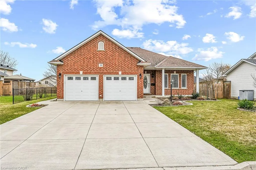 20 Oak Crescent