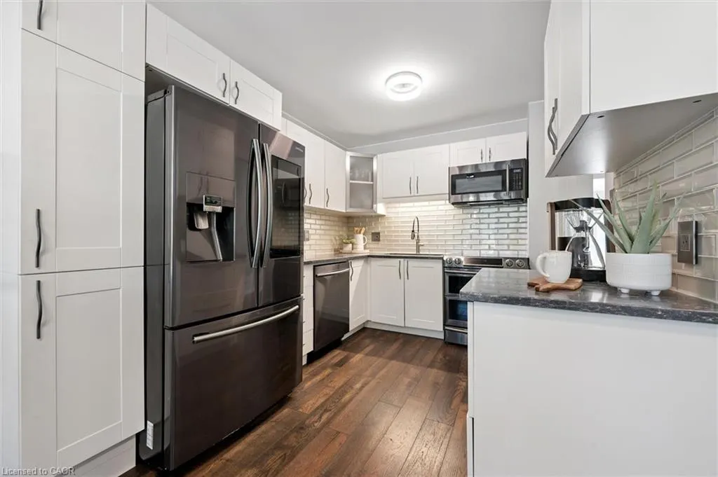 210 Highland Crescent, #12