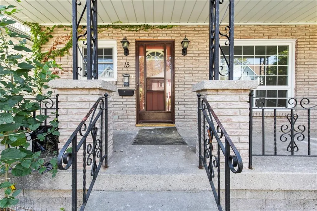 15 Mccormick Street
