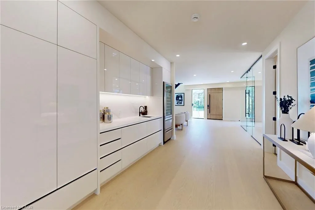 28 Dunsmore Gardens
