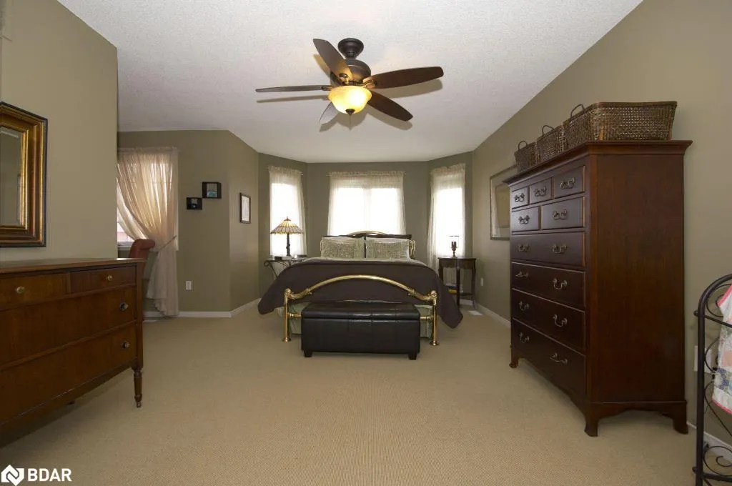 7 Teal Place