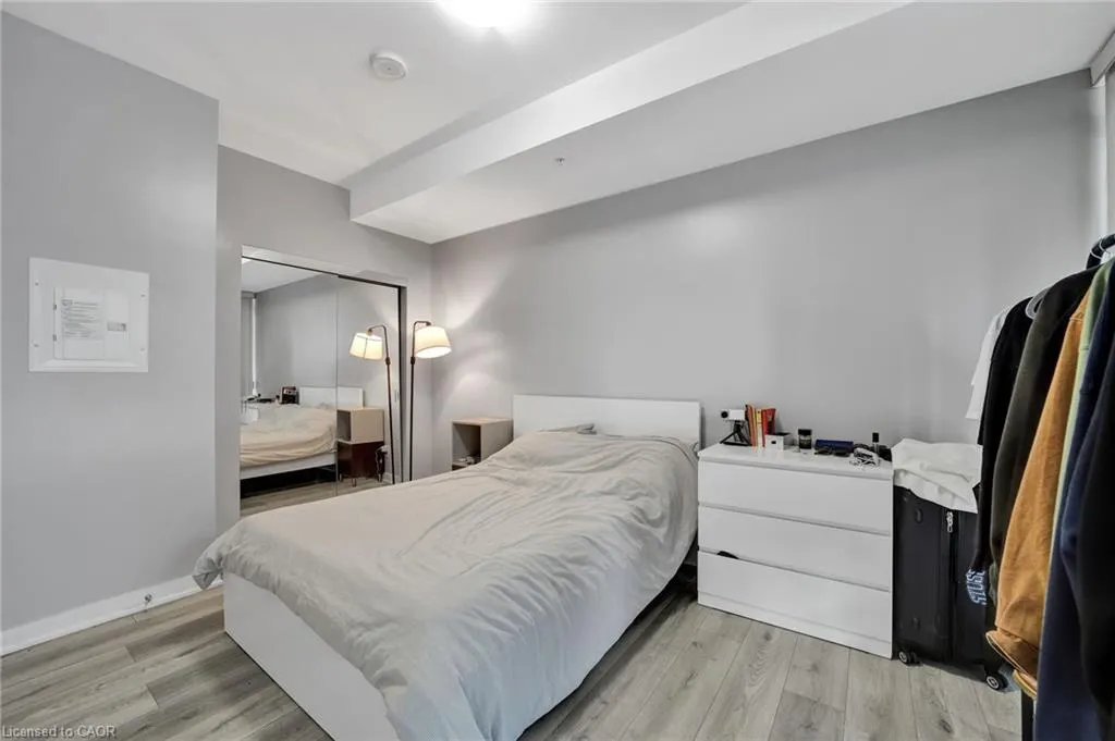 295 Adelaide Street W, #1015