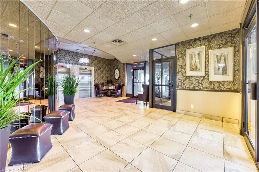 155 Front Ridge N, #1306