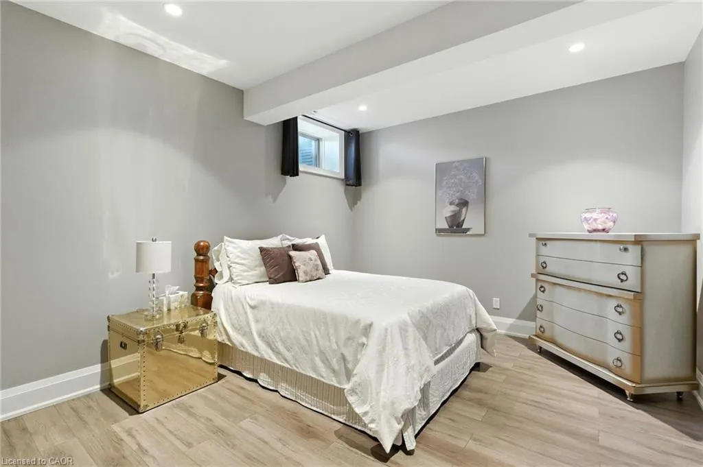 41 Shakespeare Road