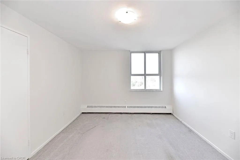 270 Palmdale Drive, #1601