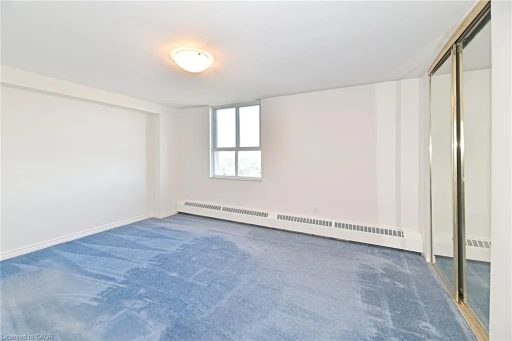 270 Palmdale Drive, #1601