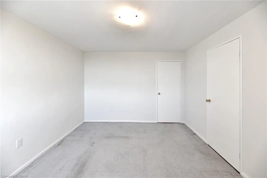270 Palmdale Drive, #1601