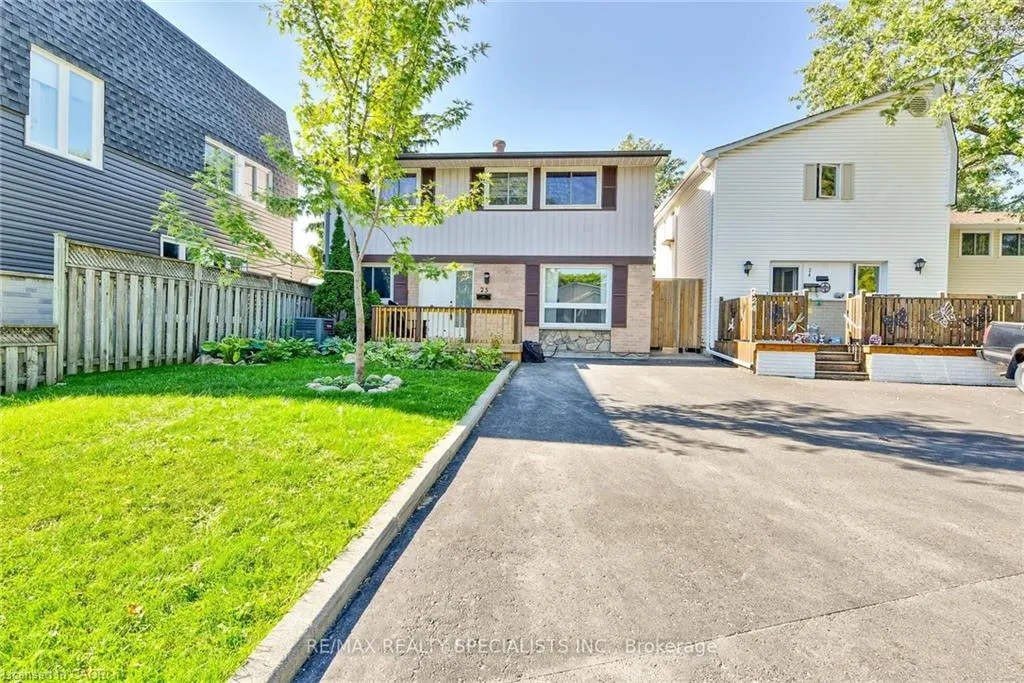 25 Homer Square