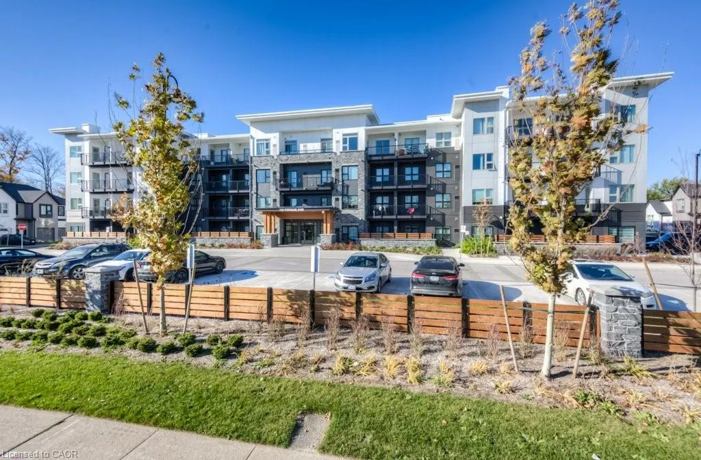 110 Fergus Avenue, #301