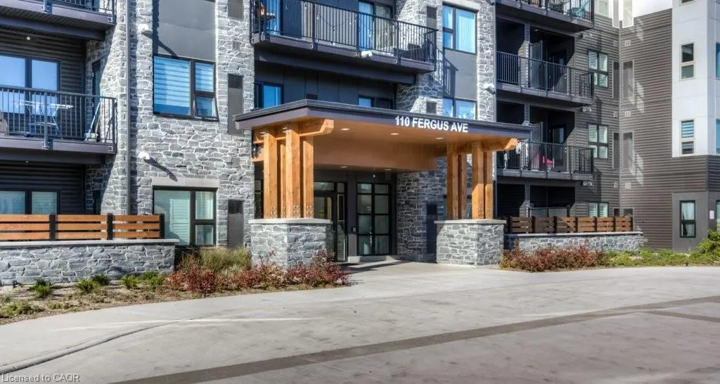 110 Fergus Avenue, #301