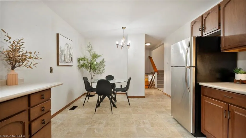 25 Kensington Avenue