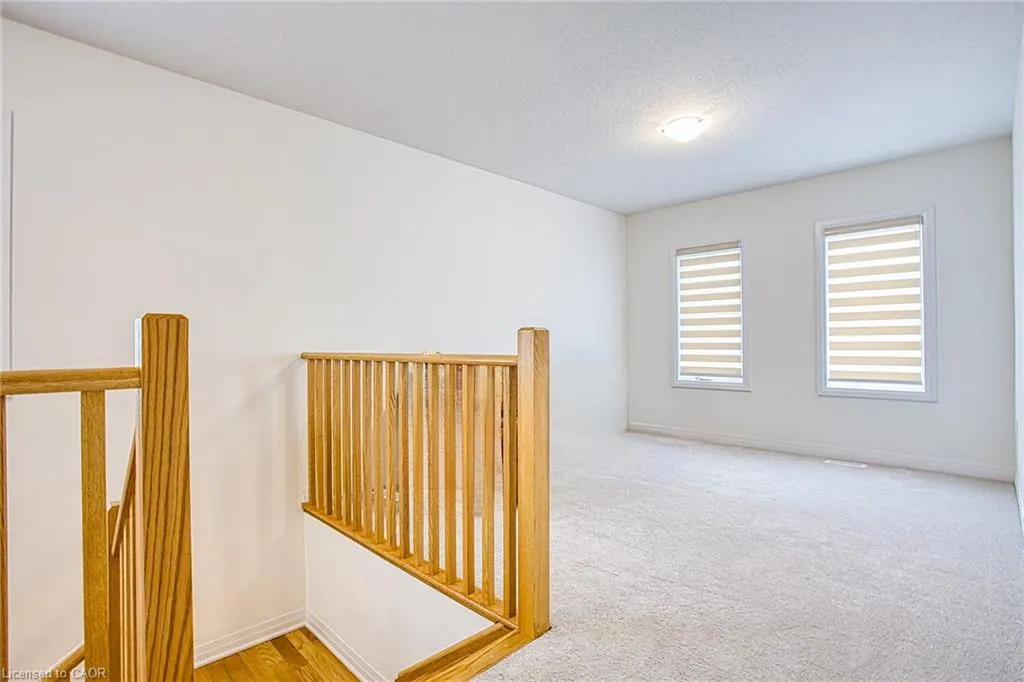 123 Port Crescent