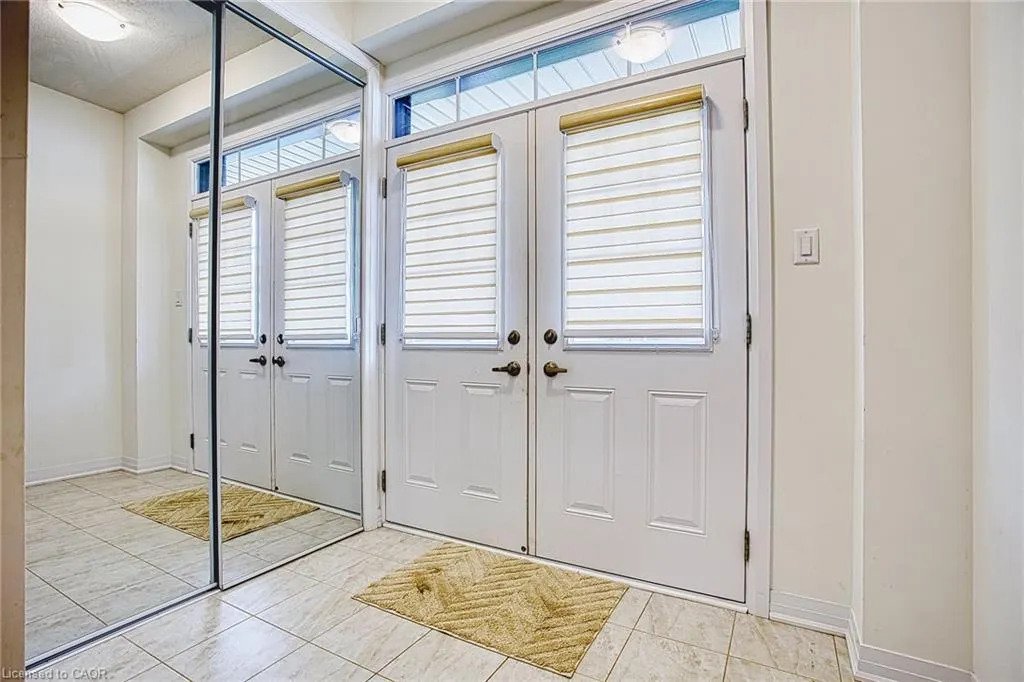 123 Port Crescent